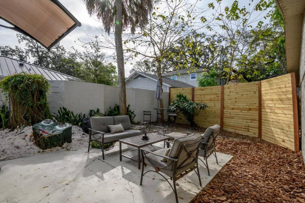 Chic Pad In Center Of Seminole Heights-322 Apartment Tampa Luaran gambar